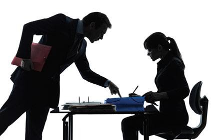 Loại 2 — Những kẻ bóp nghẹt vô hình Loại 2 — Những kẻ bóp nghẹt vô hình