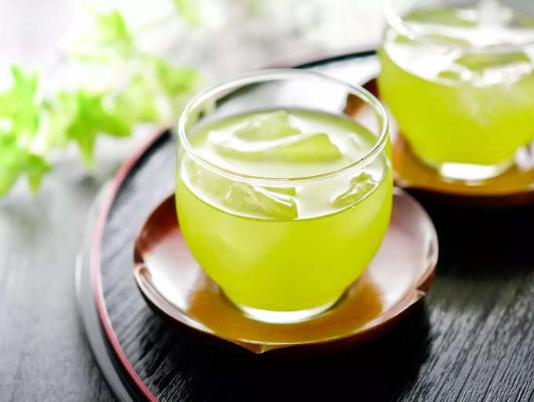 Trà xanh có thể tương tác với thuốc điều trị bệnh.