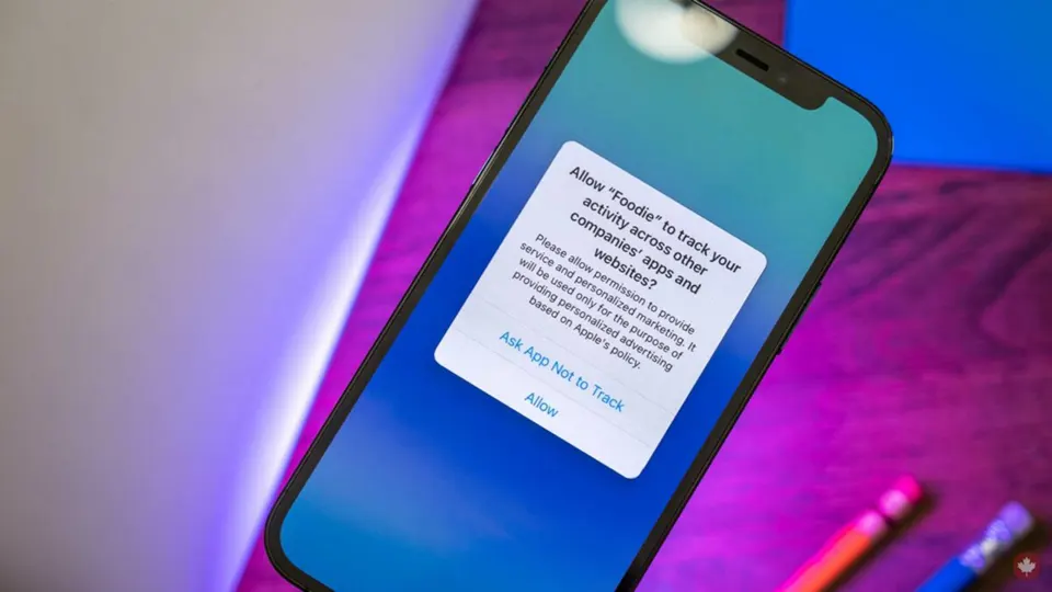 Sử dụng iPhone nên tắt 6 tính năng này để hạn chế bị theo dõi