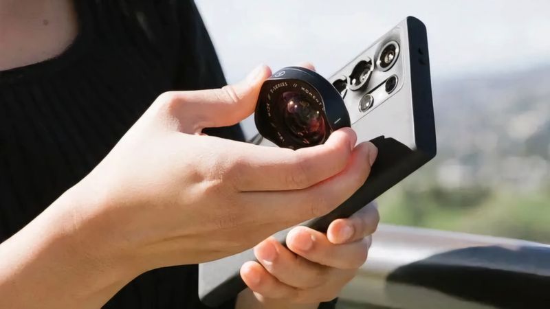 Samsung muốn biến điện thoại Galaxy thành máy ảnh DSLR
