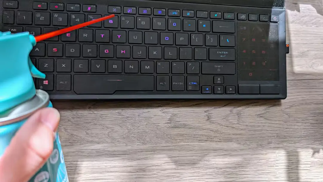 6 vấn đề tiềm ẩn với phần cứng/phần mềm khiến laptop bị nóng - 2