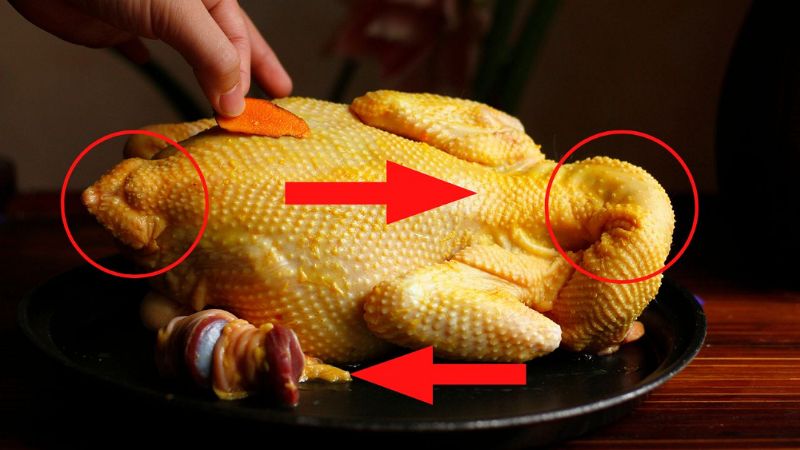3 bộ phận "vừa bẩn, vừa độc" của con gà, nhiều người không biết tưởng bổ - Ảnh minh họa 1