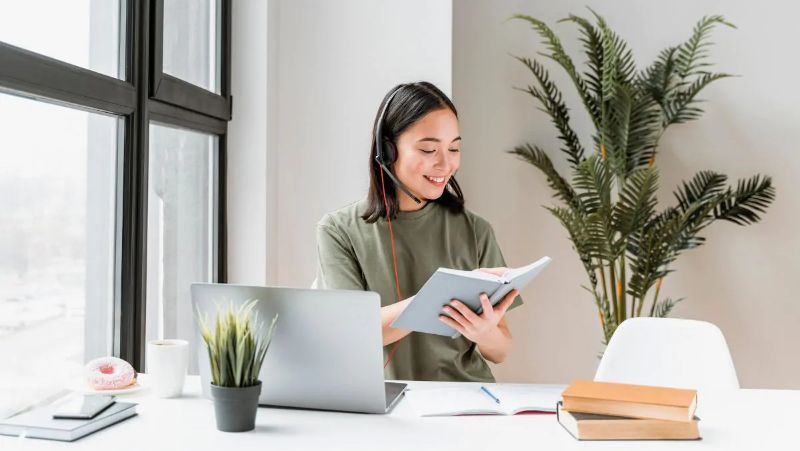 Nhiều người thường quá để ý và dễ nổi giận với những lời nói của người khác, điều này thực tế chỉ làm tổn hại bản thân mà không có ích lợi gì.