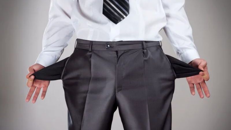 Người nghèo túng suốt đời thường lộ rõ 5 đặc điểm, bạn có không?