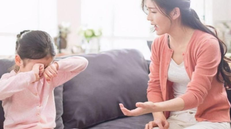 3 câu nói này làm tổn thương con nhất, có thể cha mẹ vẫn đang lặp lại mỗi ngày