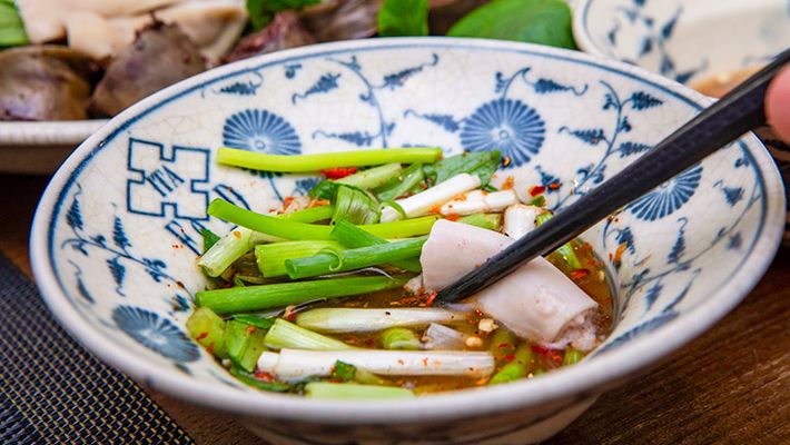 Chuyên gia cảnh báo nguy cơ ngộ độc, ung thư nếu sử dụng hóa chất sai cách