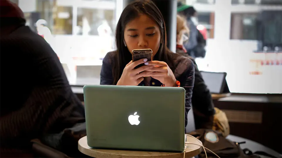 Một thói quen nhỏ với laptop có thể dẫn đến hậu quả lớn