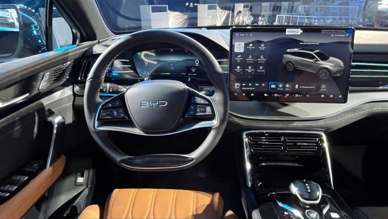 Màn hình cảm ứng trên ô tô đang gây ra nhiều bất tiện cho người dùng