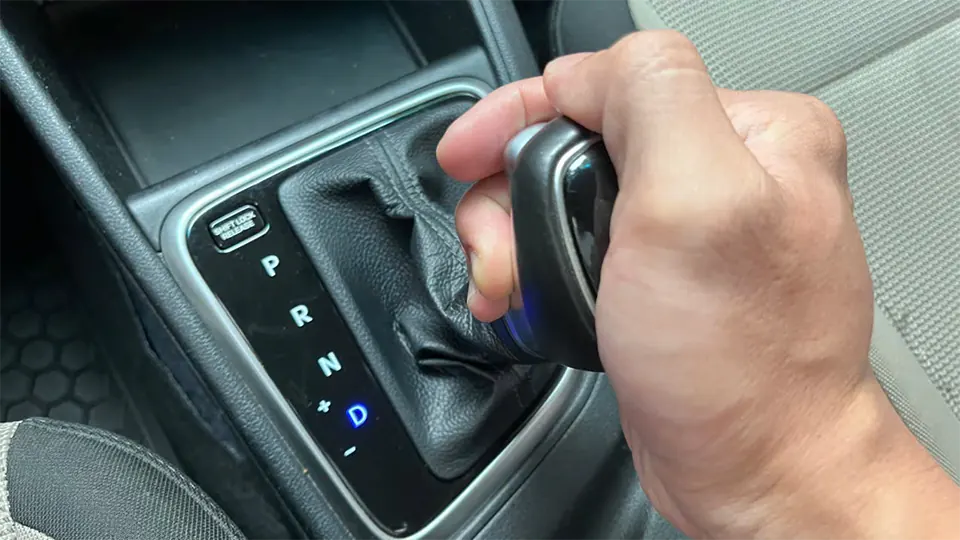 Mẹo sử dụng ô tô hộp số CVT bền bỉ, tiết kiệm nhiên liệu